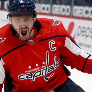 Овечкин побил рекорд Гретцки по голам в гостевых матчах